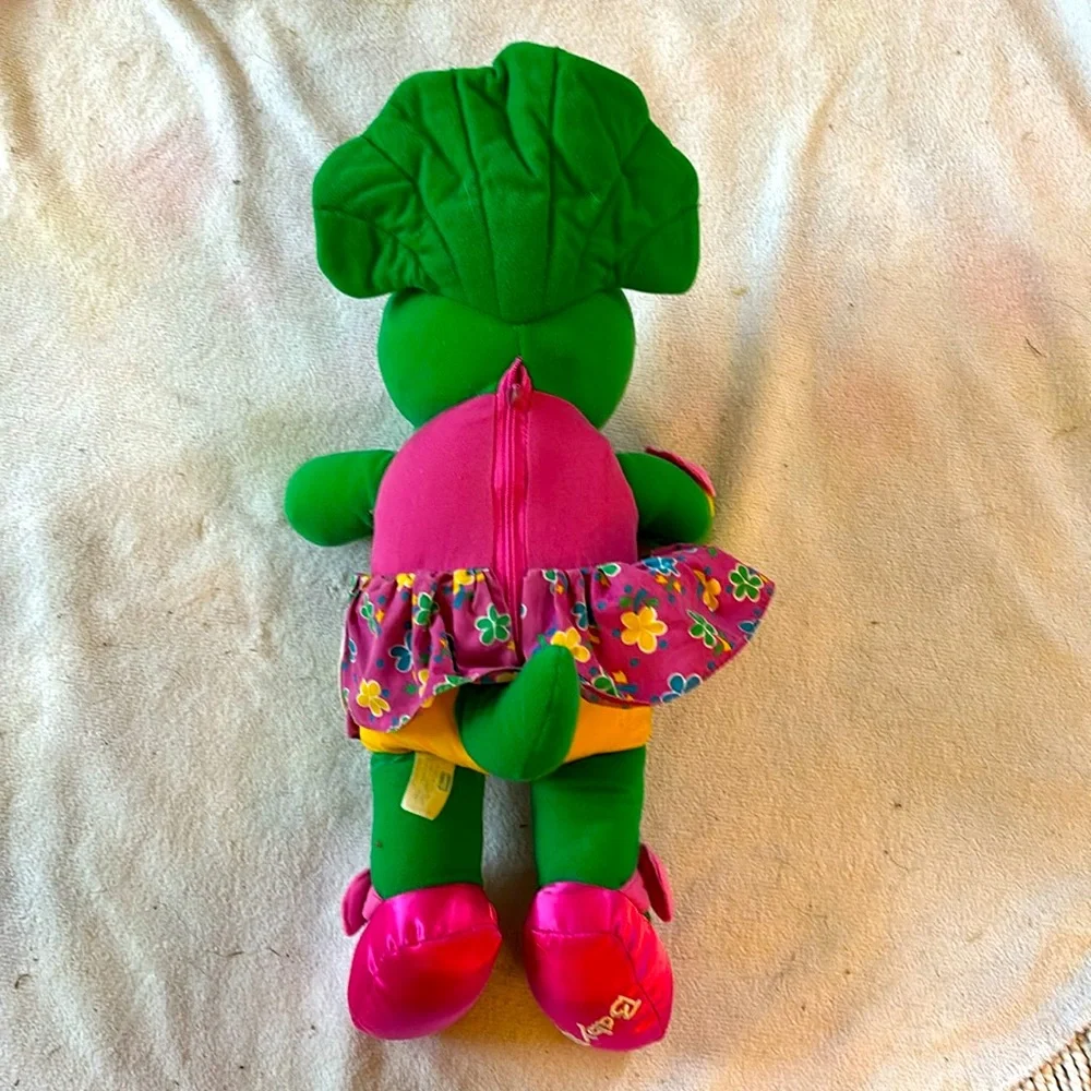 Playskool Baby Bop Plush-Talk and Dress Vintage 1993- Works perfectly